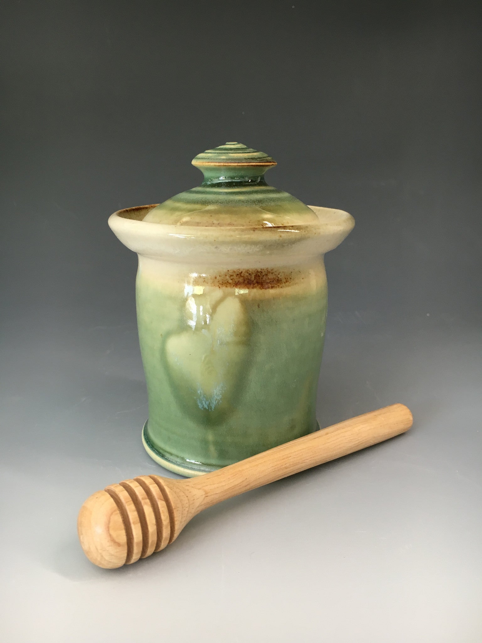 Honey Pot w/ Wooden Honey Stirer