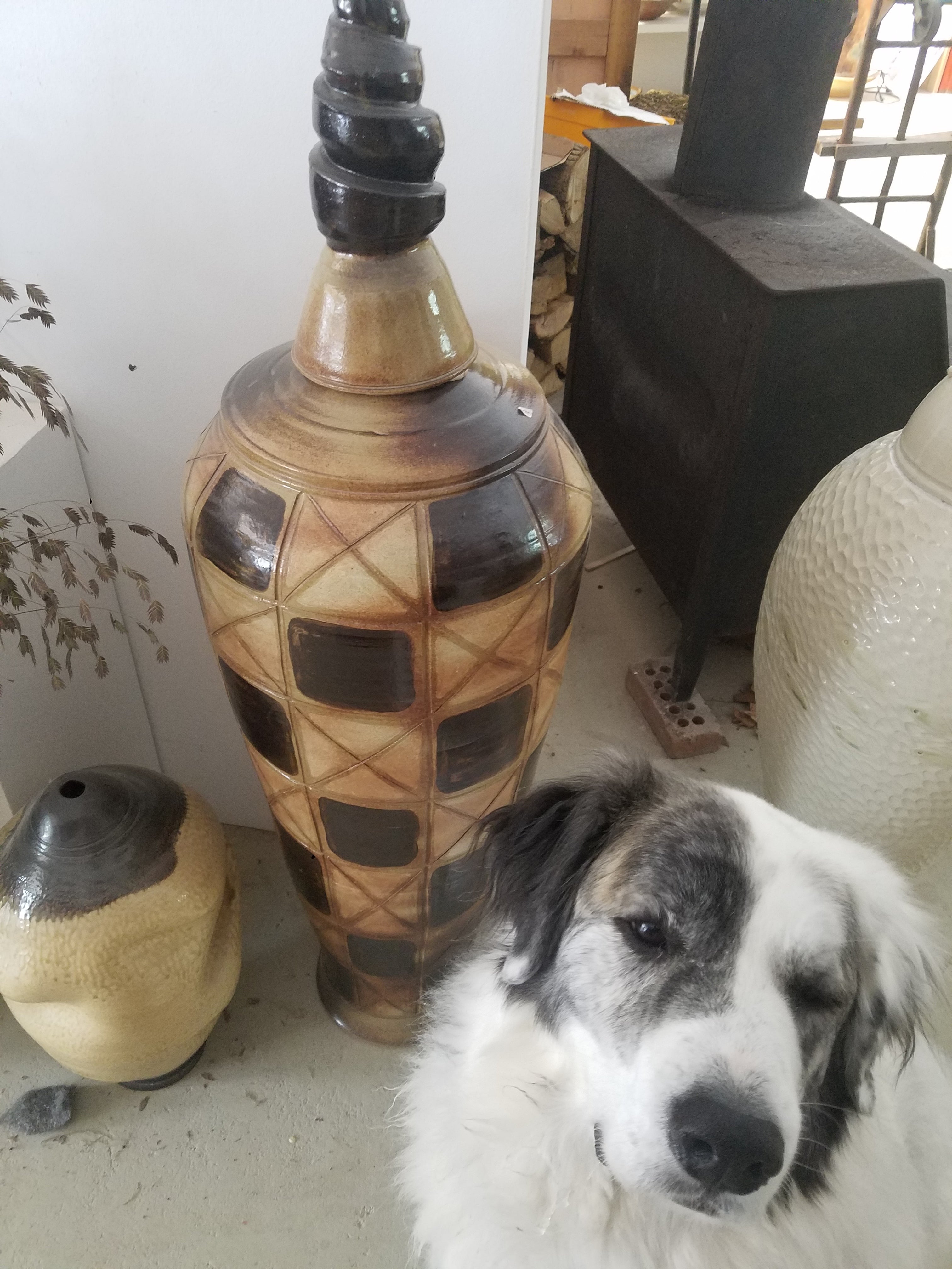 Checkered 4' vessel