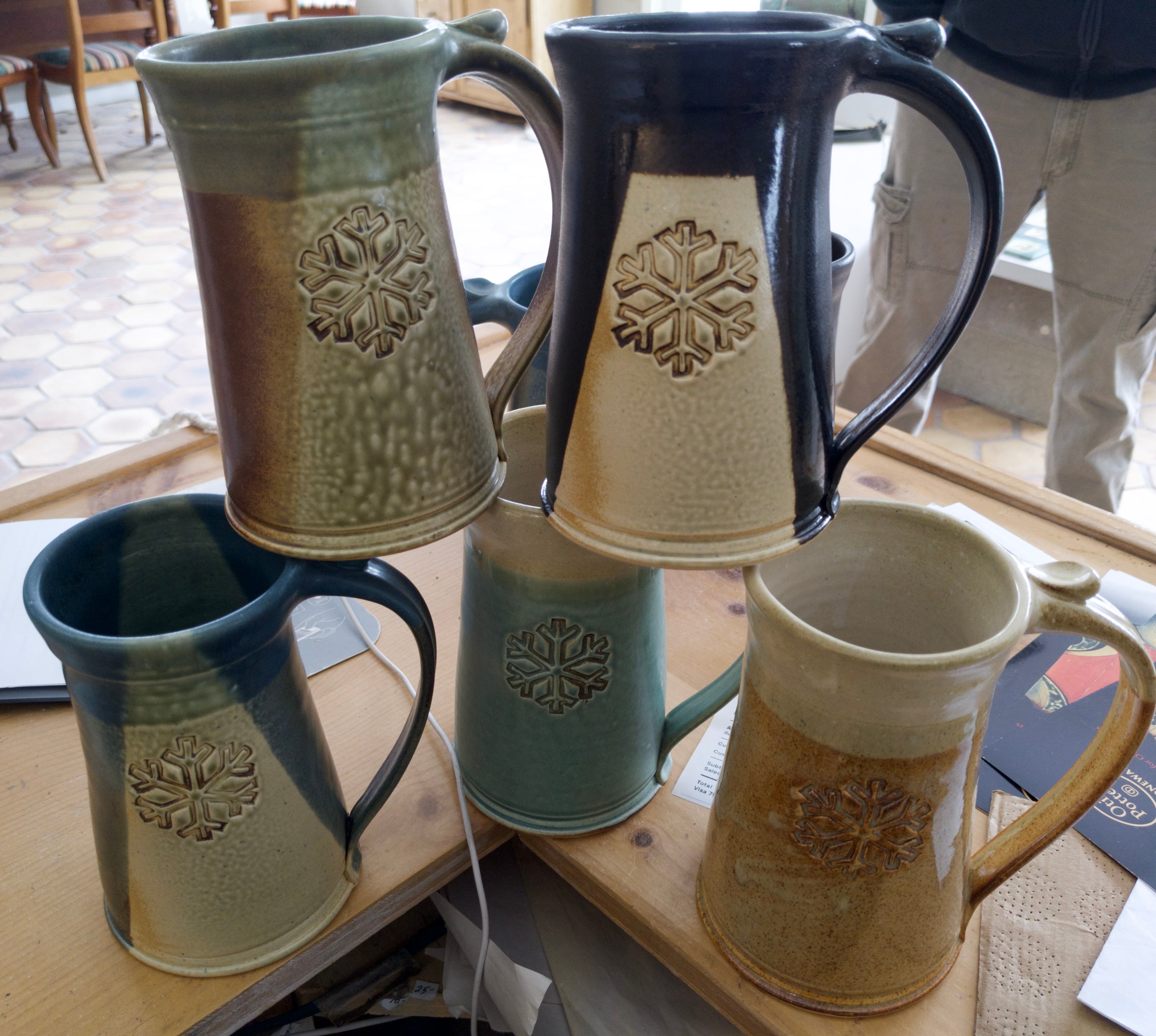 Handmade Custom Logo Mugs: A Unique Way to Promote Your Brand
