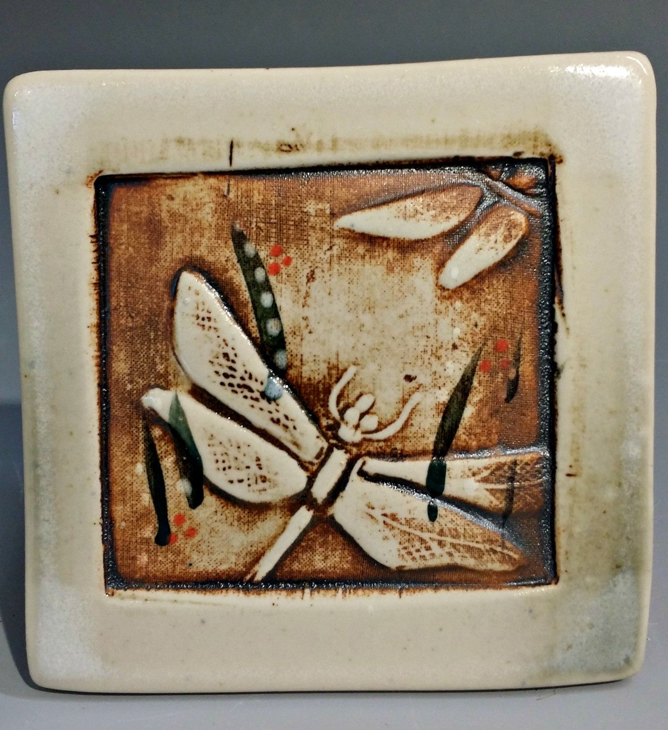 Dragonfly Tile
