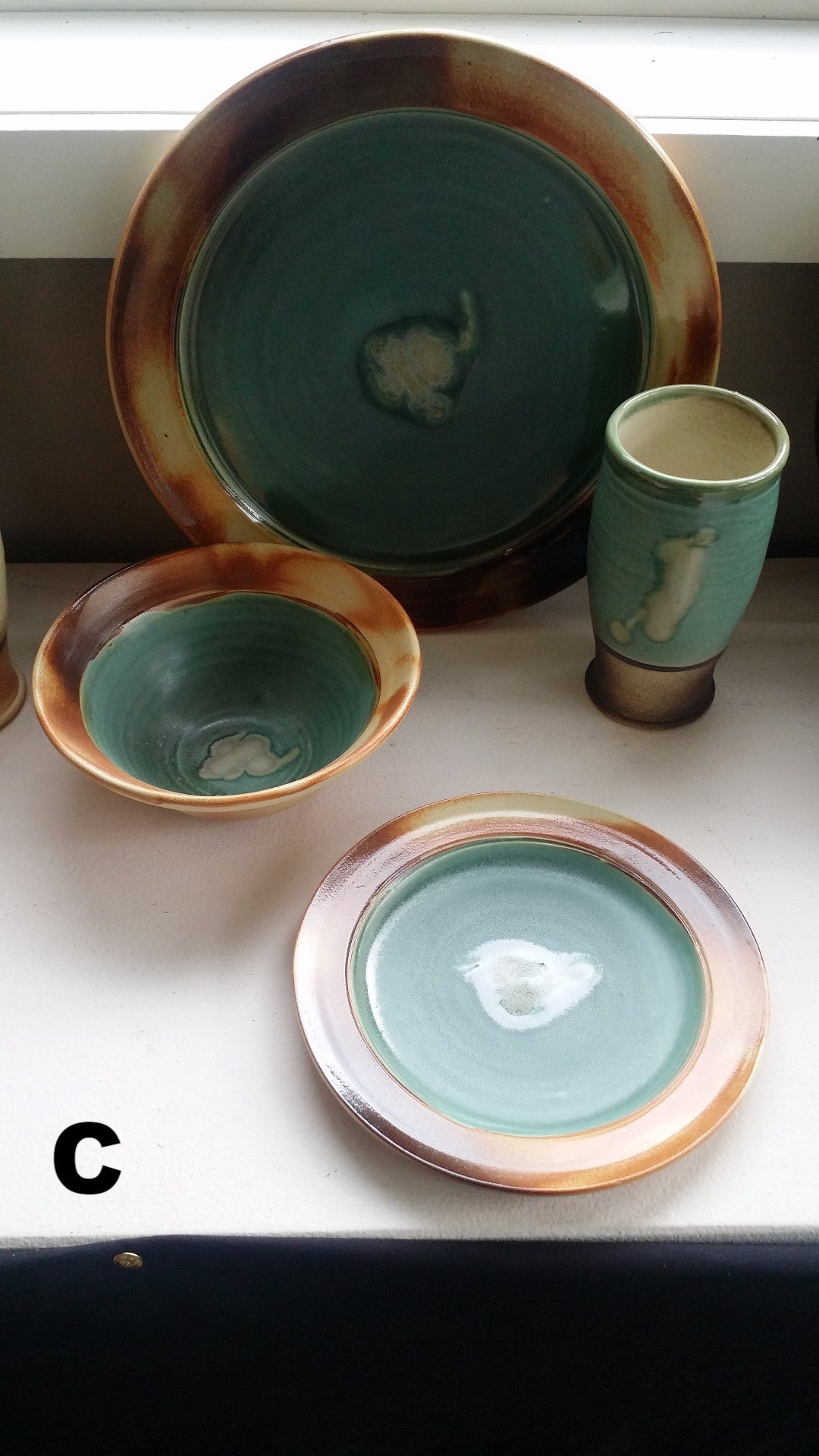 4 Piece Dinnerware Set