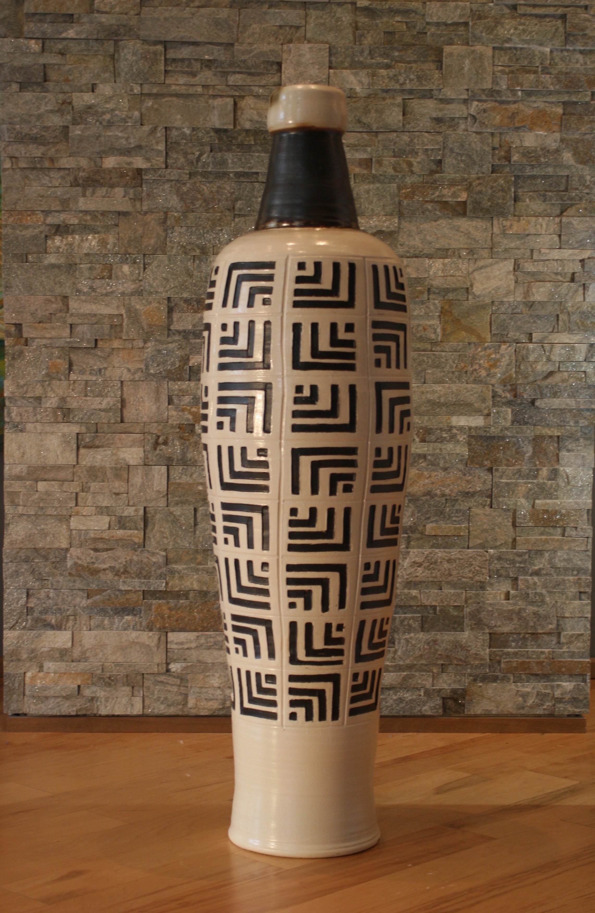 Geometric Vessel